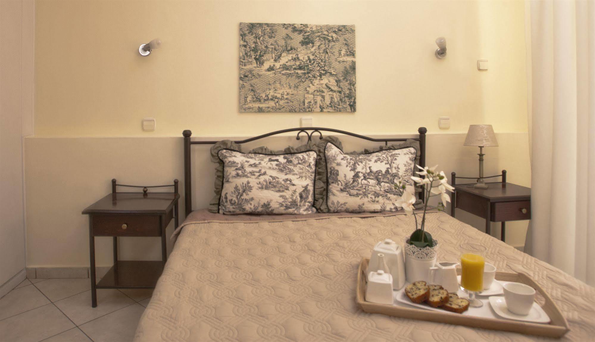 Minavra Hotel Athens Exterior photo